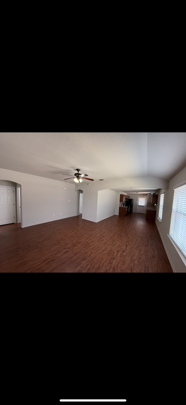 9115 Everton in San Antonio, TX - Building Photo - Building Photo