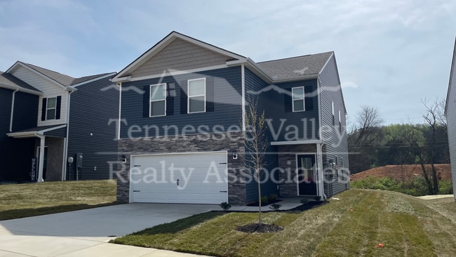 property at 2927 Bogart Ln