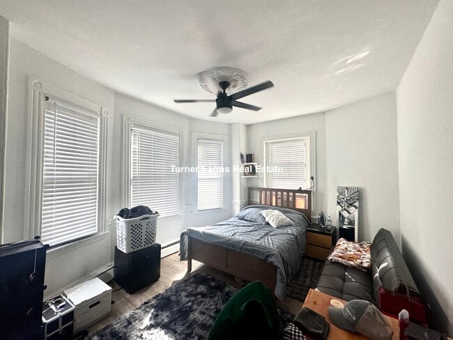 1510 Tremont St, Unit 3 in Boston, MA - Foto de edificio - Building Photo