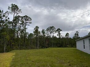 1347 Belle Isle Ln in Daytona Beach, FL - Building Photo - Building Photo