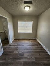 2402 Holloway Ave in Midland, TX - Building Photo - Building Photo