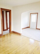 496 Maryland Ave W in St. Paul, MN - Building Photo - Building Photo