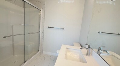3118 Dixon Lndg SW in Edmonton, AB - Building Photo - Building Photo