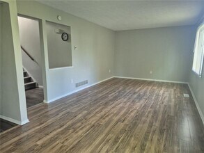 22 Partridgeberry Way in West Henrietta, NY - Building Photo - Building Photo