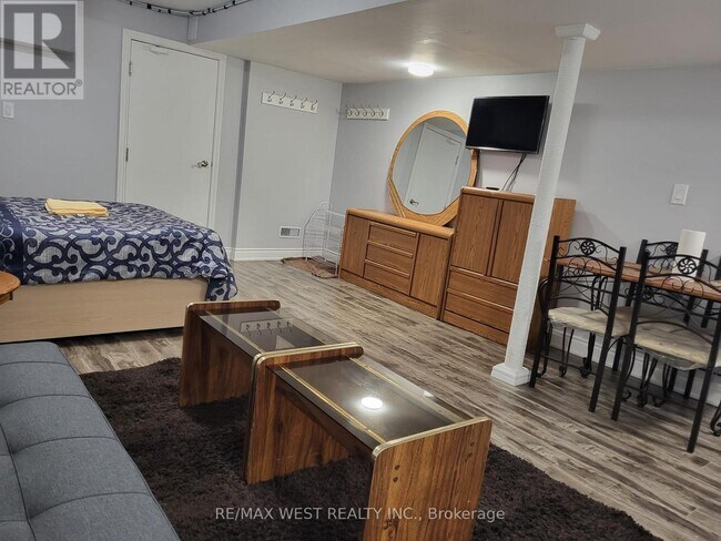 76 Lexington Rd in Brampton, ON - Building Photo - Building Photo