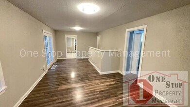 518 S Ash Ave in Independence, MO - Building Photo - Building Photo