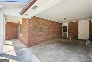 886 Perimeter Rd in Dawsonville, GA - Building Photo - Building Photo