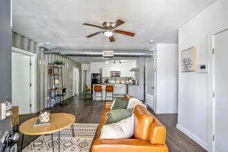 4014 Dreyfus St in Houston, TX - Building Photo - Building Photo