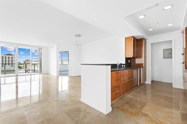 property at 1819 SE 17th St