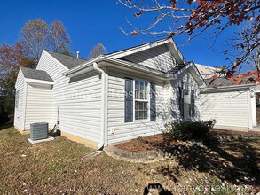 3517 Hirank Ct in Greensboro, NC - Building Photo - Building Photo