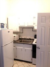 279 Beacon St, Unit 4 in Boston, MA - Building Photo - Building Photo
