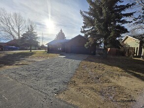 426 Jade St in Pinedale, WY - Building Photo - Building Photo