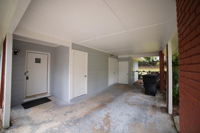 2317 Tupelo Terrace in Tallahassee, FL - Building Photo - Building Photo