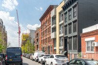 67 Java St in Brooklyn, NY - Foto de edificio - Building Photo