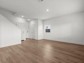 1928 Silicone Dr in Sparks, NV - Building Photo - Building Photo