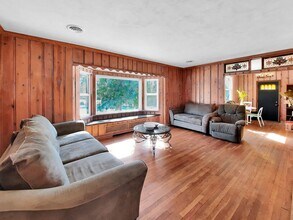 214 Sudbrook Ln in Pikesville, MD - Building Photo - Building Photo