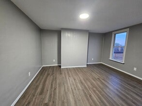 1025 Crucible St in Pittsburgh, PA - Building Photo - Building Photo