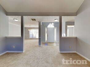 615 Bridle Creek Dr in Bethlehem, GA - Foto de edificio - Building Photo