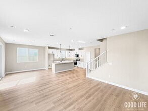 2066 Woolem Pl in Escondido, CA - Building Photo - Building Photo