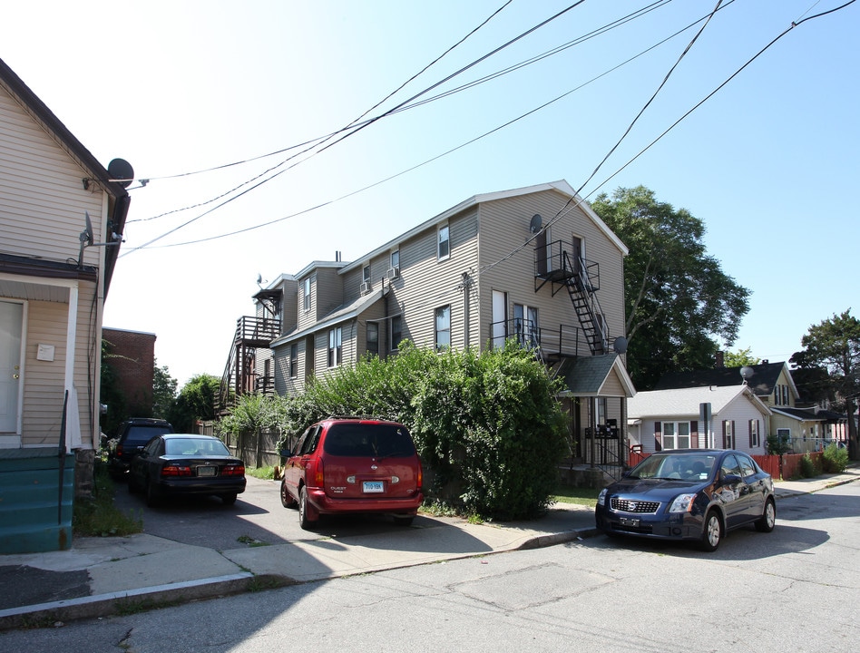 Casa Edad De Oro in New London, CT - Foto de edificio