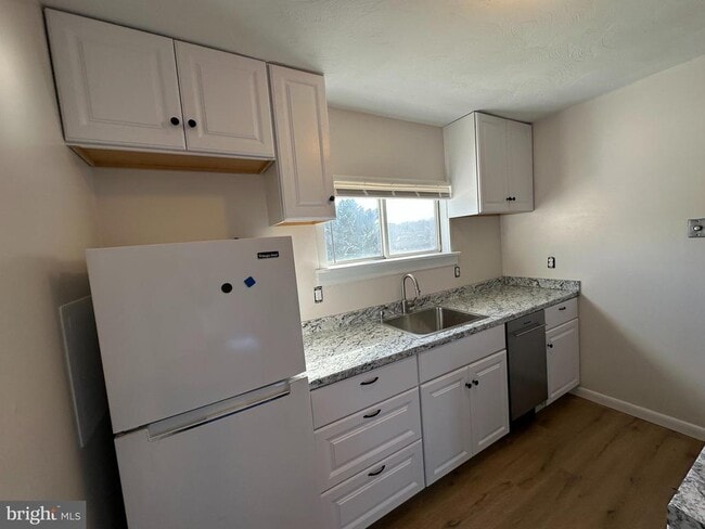 property at 4505 Mountain Rd