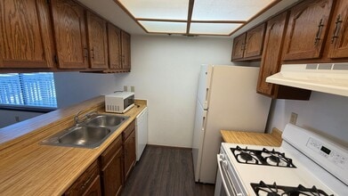 759 Boulder Ct in Stateline, NV - Building Photo - Building Photo