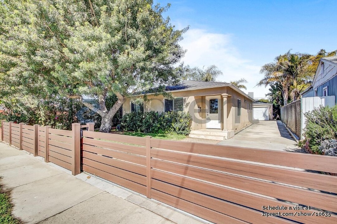 4619 165th St in Lawndale, CA - Building Photo