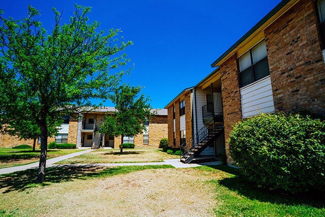 CROSS TIMBERS AT GRAND STREET in Amarillo, TX - Building Photo - Building Photo