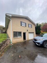 350 Pritchard Rd in Candler, NC - Building Photo - Building Photo