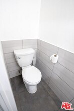 9702 Vía Roma in Burbank, CA - Building Photo - Building Photo