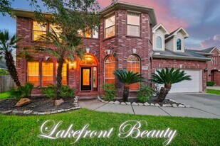 1222 Watermoon in Richmond, TX - Building Photo