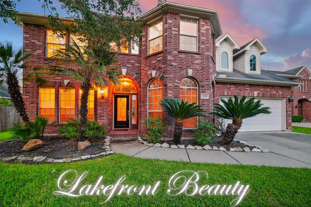 1222 Watermoon in Richmond, TX - Building Photo