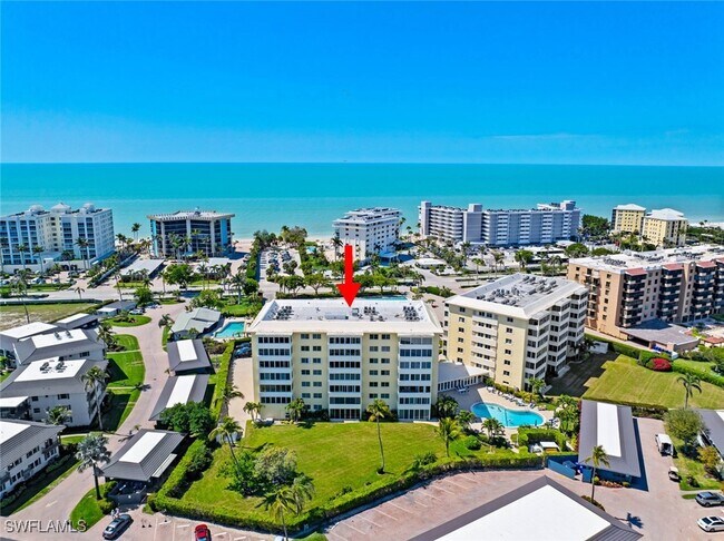 3410 Gulf Shore Blvd N in Naples, FL - Building Photo - Building Photo