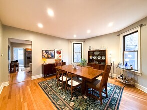 3008 W George St, Unit Unit 2 in Chicago, IL - Building Photo - Building Photo