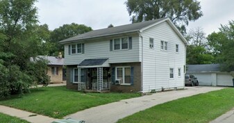 6508-6510-6510 N 56th St in Milwaukee, WI - Building Photo