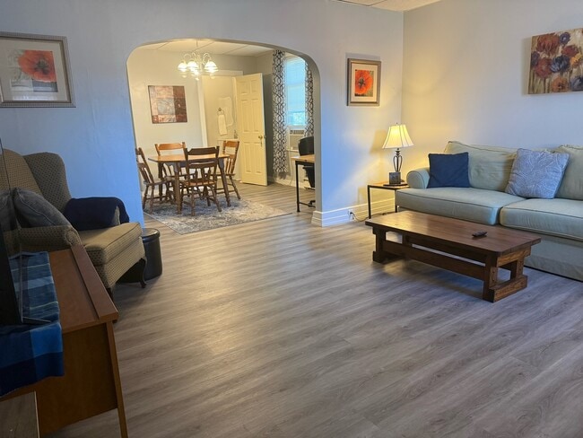 115 N Water St in Lewisburg, PA - Building Photo - Building Photo