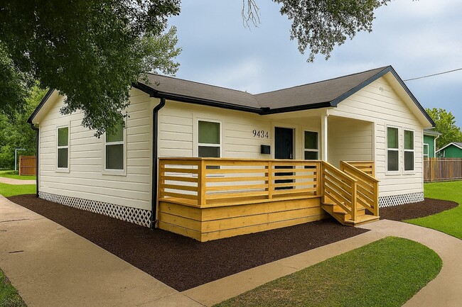 property at 9434 Rhode Island St