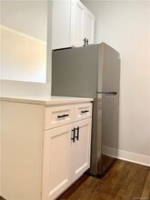 10 Oakridge Pl-Unit -2C in Eastchester, NY - Building Photo - Building Photo