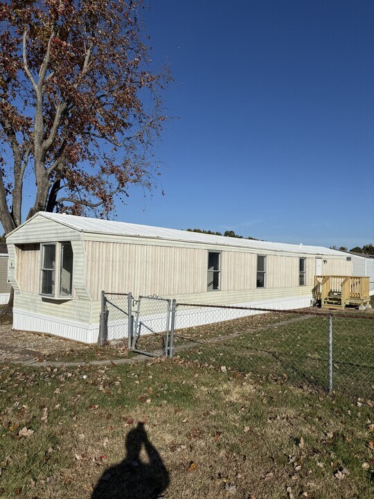 13599 Ridgewood Dr in Wright City, MO - Building Photo