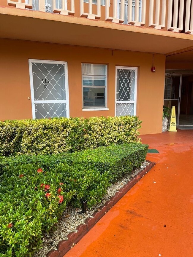 property at 1591 NE Miami Gardens Dr