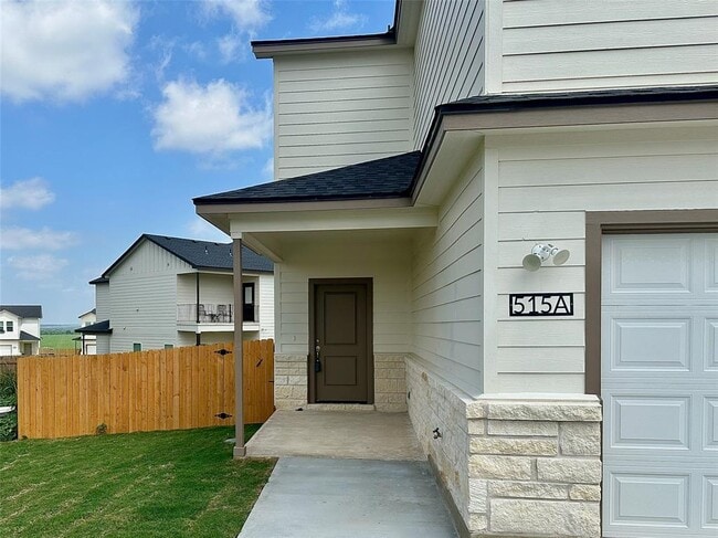 515 War Admiral Dr in Jarrell, TX - Building Photo - Building Photo
