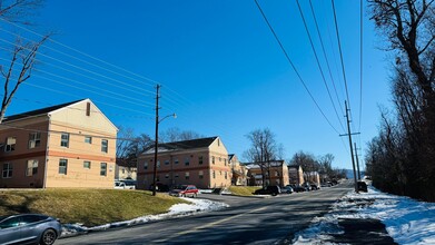 Skyline Vista Apartments in Front Royal, VA - Building Photo - Building Photo