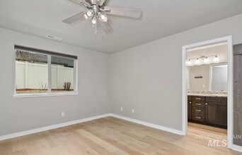 3085 E Ionia Ct in Meridian, ID - Building Photo - Building Photo