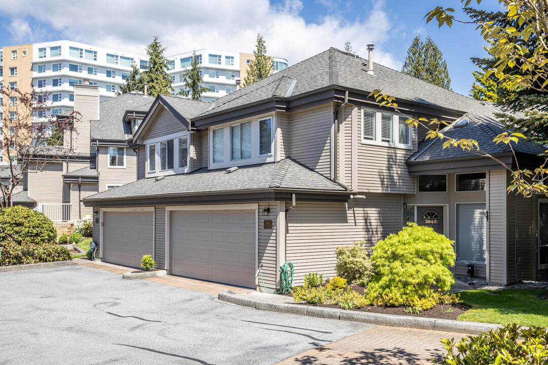 Salish Estates II in North Vancouver, BC - Building Photo