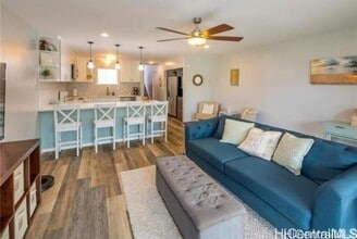 98-1074-1074 Komo Mai Dr in Aiea, HI - Building Photo - Building Photo