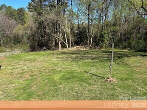 194 Lawing St in Lincolnton, NC - Building Photo - Building Photo