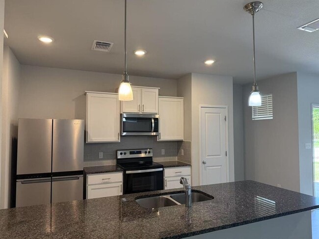 property at 605 W South St