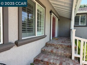 4340 Walnut Blvd in Walnut Creek, CA - Building Photo - Building Photo