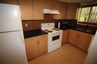 1141 NE 26th Ave, Unit 2 in Pompano Beach, FL - Building Photo - Building Photo