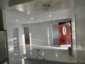 11 Indiana Ave in Bay Shore, NY - Building Photo - Building Photo